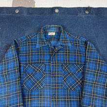 Load image into Gallery viewer, Riggs Sportswear 1950s Loop Collar Flannel Shirt - Good Condition
