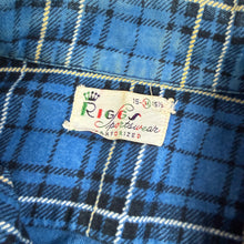 Load image into Gallery viewer, Riggs Sportswear 1950s Loop Collar Flannel Shirt - Good Condition
