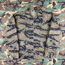 Load image into Gallery viewer, US Army Vietnam Rare Tiger Stripe Jacket - Made in Okinawa
