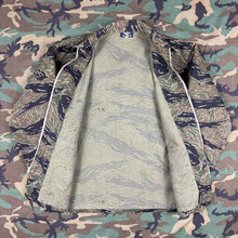 Load image into Gallery viewer, US Army Vietnam Rare Tiger Stripe Jacket - Made in Okinawa
