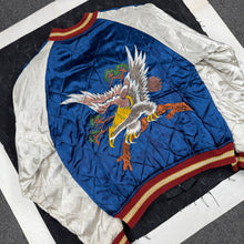 Load image into Gallery viewer, 1950s Dragon &amp; Eagle Souvenir Jacket - Very Good Condition
