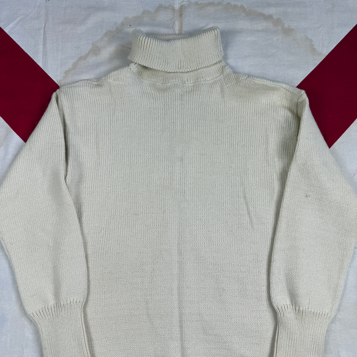 Royal Navy Submariner Sweater  - Deadstock - Fits like 40"