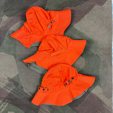 Load image into Gallery viewer, USAF Vietnam 1966 Survival Sun Hat - Deadstock
