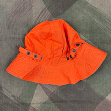 Load image into Gallery viewer, USAF Vietnam 1966 Survival Sun Hat - Deadstock
