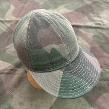 Load image into Gallery viewer, Papa Nui X The Major&#39;s Tailor WW2 British Brushstroke Camo A3 Cap
