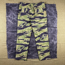 Load image into Gallery viewer, Tiger Stipe &#39;Thai Large&#39; Late-War Custom Made Trousers
