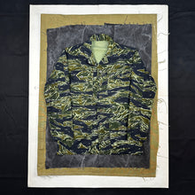 Load image into Gallery viewer, Vietnam War 1960s Thai Pattern Tiger Stripe Jacket &amp; Pants Set
