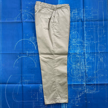 Load image into Gallery viewer, Tuf Nut 1950s Chino Pants Deadstock/Mint Condition - Size 36
