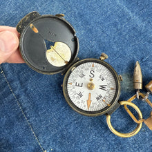 Load image into Gallery viewer, US Army WW1 Uncle Sam Watch Chain &amp; Compass
