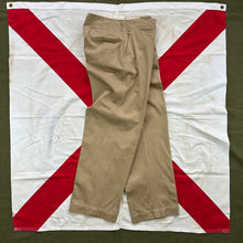 Load image into Gallery viewer, US Army 1937 Pattern Chino Trousers - Size 32 - Mint Condition
