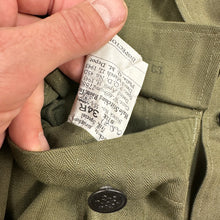 Load image into Gallery viewer, Deadstock US Army WW2 P43 HBT Fatigue Shirt - Size 34
