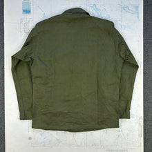 Load image into Gallery viewer, Deadstock US Army WW2 P43 HBT Fatigue Shirt
