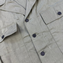 Load image into Gallery viewer, Deadstock US Army WW2 P43 HBT Fatigue Shirt
