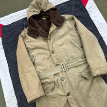 Load image into Gallery viewer, US Army 1941 Alpaca Lined Parka
