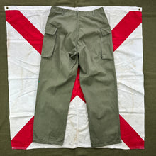 Load image into Gallery viewer, US Army WW2 Fatigue Pants - Rare Cotton Twill Variation
