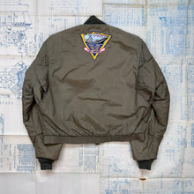 Load image into Gallery viewer, US Navy 1950s Winter Flying &quot;WEP&quot; Jacket
