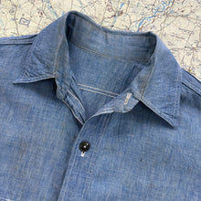 Load image into Gallery viewer, US Navy Pre/early-War Chambray Shirt with Flap Pockets - Mint Condition
