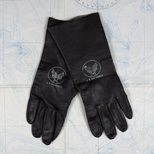 Load image into Gallery viewer, USAF Leather B3A Flight Gloves Deadstock
