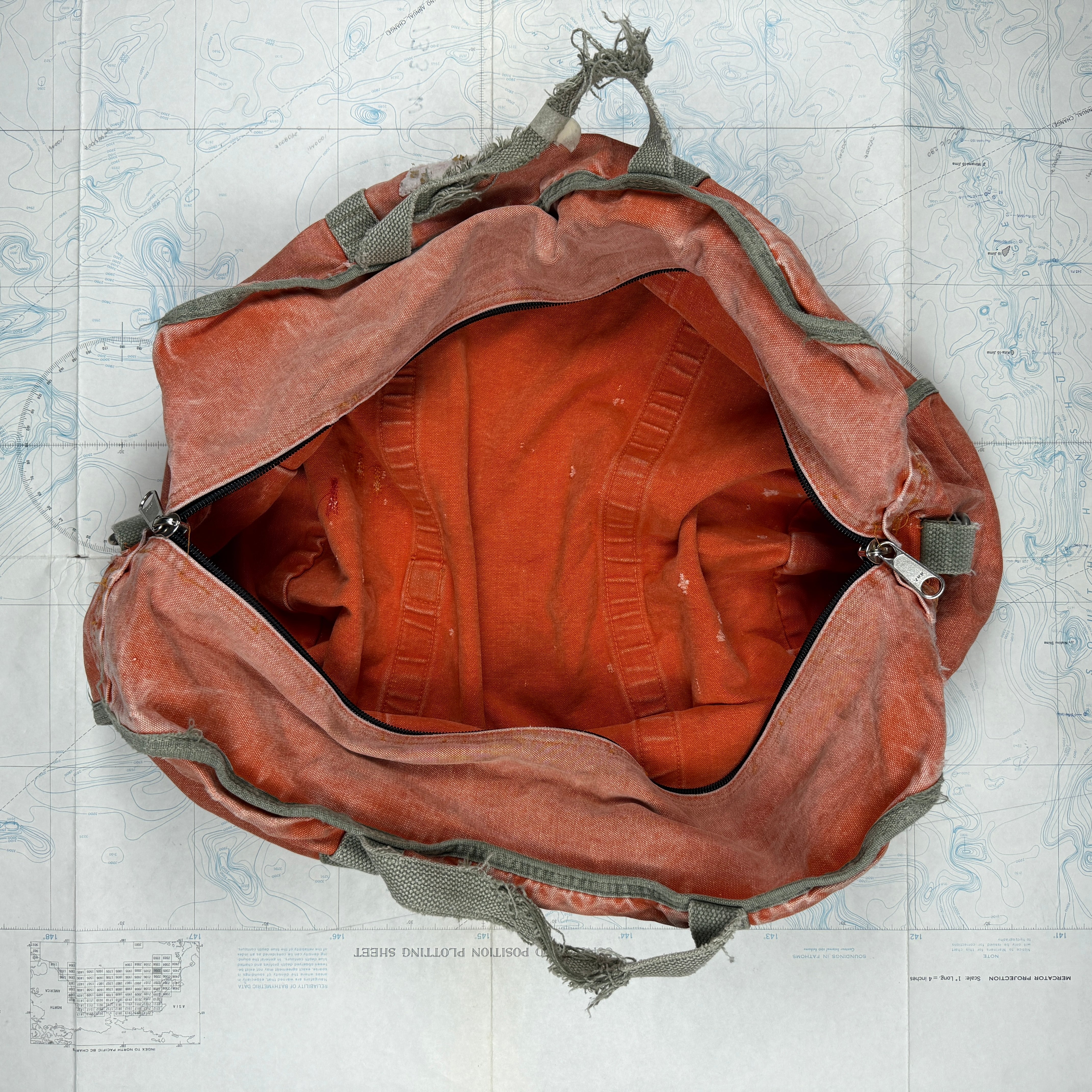 United States Antarctic Program Canvas Boomerang Bag 2