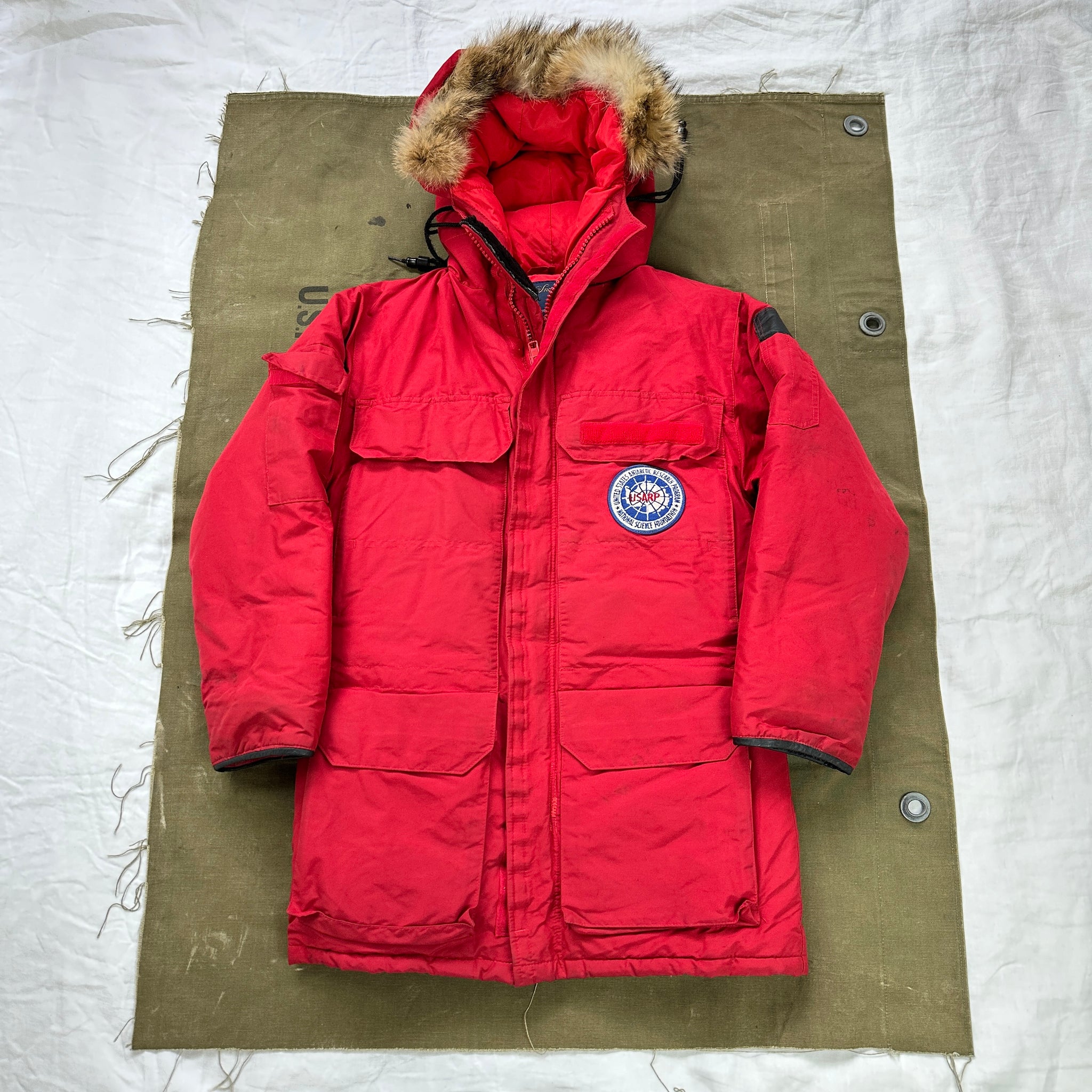 United States Antarctic Research Program USARP Early 1980s Snow