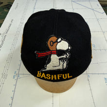 Load image into Gallery viewer, USMC 1960s Snoopy Bashful Cap
