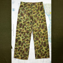 Load image into Gallery viewer, USMC WW2 P42 Frogskin Pants - Mint Condition
