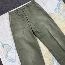 Load image into Gallery viewer, USMC P53 HBT Fatigue Trousers - Size 32
