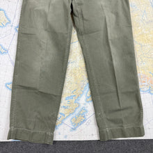 Load image into Gallery viewer, USMC P53 HBT Fatigue Trousers - Size 32
