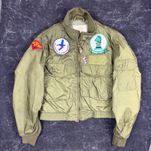Load image into Gallery viewer, USMC Vietnam Winter Flying "WEP" Jacket

