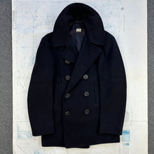 Load image into Gallery viewer, US Navy Mid WW2 Peacoat -  Mint Condition- Size 36
