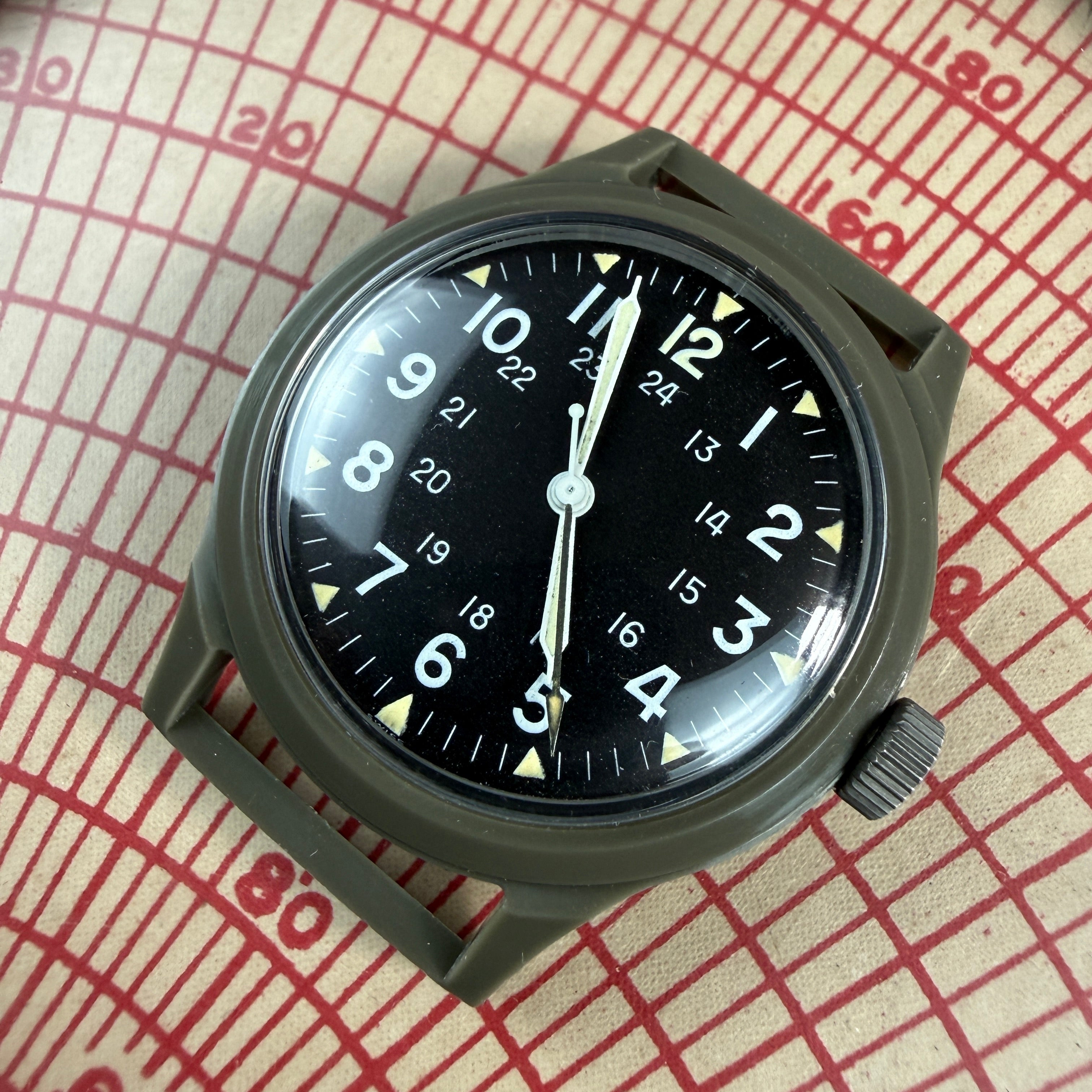 US Army 1969 MIL-W-46374 Watch - Deadstock