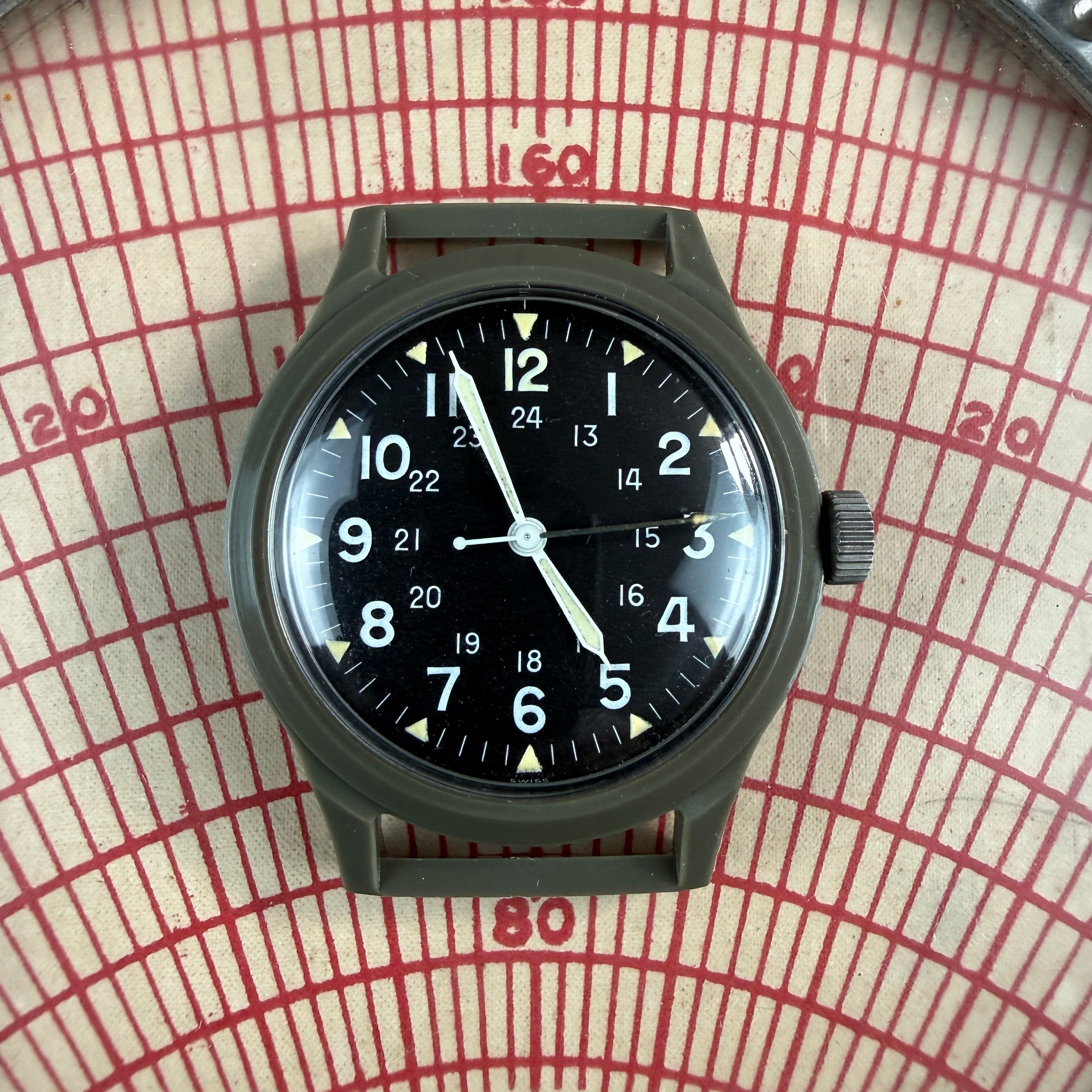 US Army 1969 MIL-W-46374 Watch - Deadstock