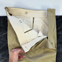 Load image into Gallery viewer, US Army 1962 Khaki Chino Trousers Deadstock
