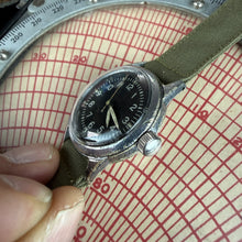 Load image into Gallery viewer, USAAF 1942 Waltham A11 Watch
