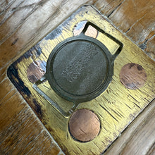 Load image into Gallery viewer, US Navy WW2 Wrist Compass
