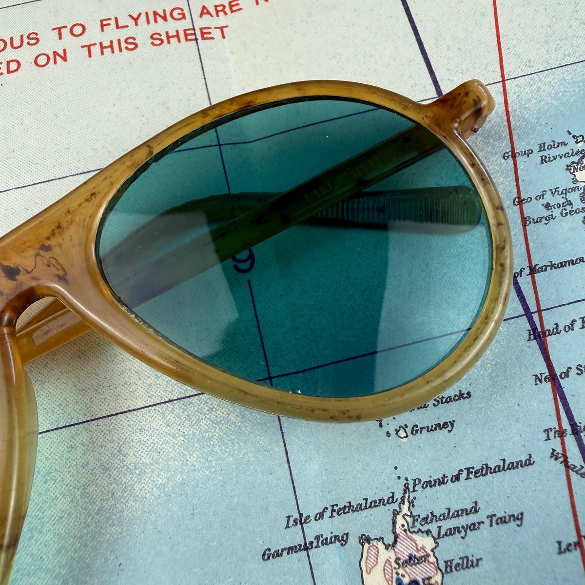 US Army 1944/45 Willsonite Bakelite Sunglasses
