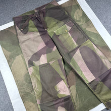 Load image into Gallery viewer, British Army WW2 Windproof Camo Trousers - Size 1 - Deadstock
