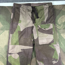 Load image into Gallery viewer, British Army WW2 Windproof Camo Trousers - Size 2
