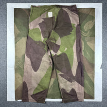 Load image into Gallery viewer, British Army WW2 Windproof Camo Trousers - Size 2
