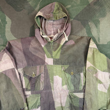 Load image into Gallery viewer, British Army WW2 Windproof Camo Smock
