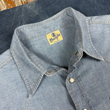 Load image into Gallery viewer, Wrangler 1950s Denim 27MW Asymmetric Pocket Western Shirt
