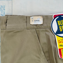 Load image into Gallery viewer, Wrangler 1950s Chinos Deadstock
