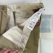 Load image into Gallery viewer, Wrangler 1950s Chinos Deadstock
