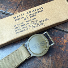 Load image into Gallery viewer, US Navy WW2 Wrist Compass - Deadstock
