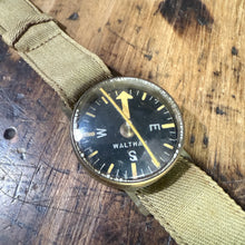 Load image into Gallery viewer, US Navy WW2 Wrist Compass - Deadstock
