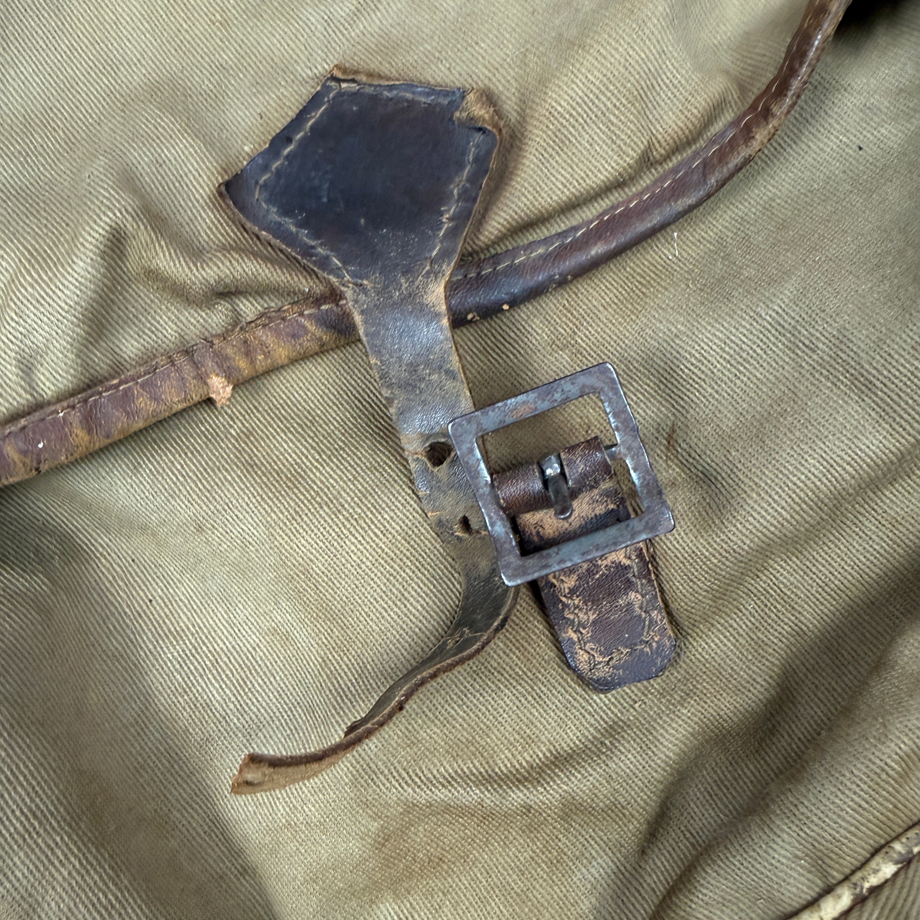 USMC WW1 Musette Bag named to 5th Marines