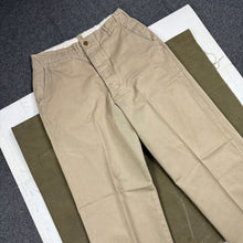 Load image into Gallery viewer, US Army WW2 Pattern Chino Trousers - Size 32
