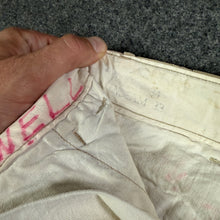 Load image into Gallery viewer, US Army WW2 Pattern Chino Trousers - Size 32
