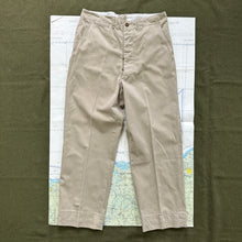 Load image into Gallery viewer, US Army WW2 1937 Pattern Chino Trousers - Size 35
