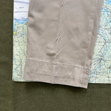 Load image into Gallery viewer, US Army WW2 1937 Pattern Chino Trousers - Size 35
